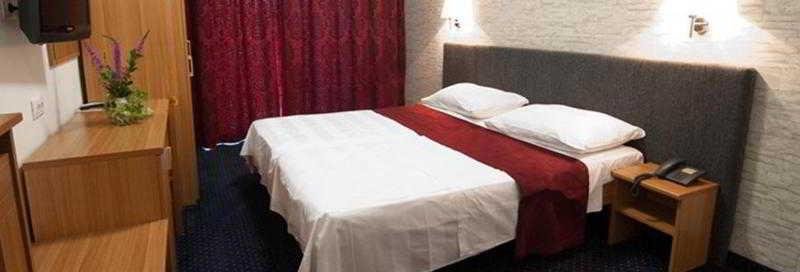 Фото Hotel Petka