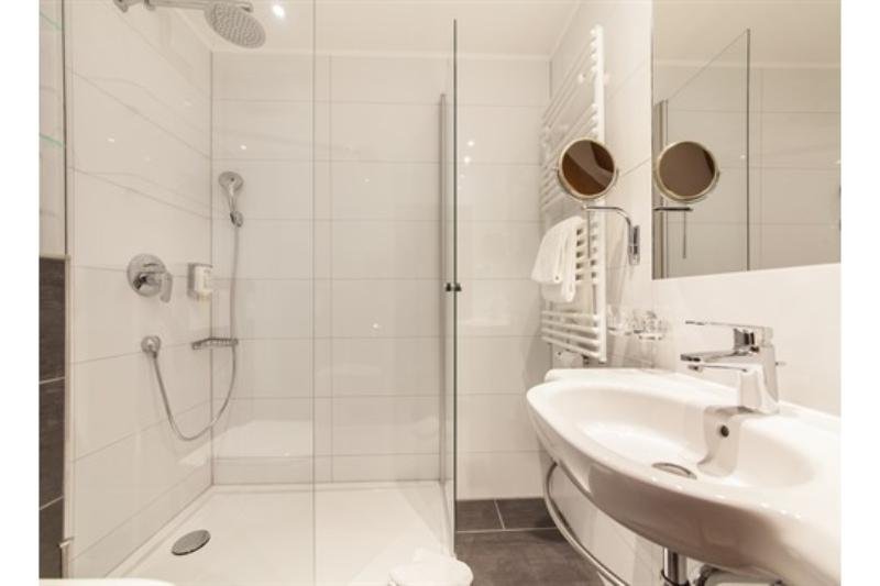 Фото Hotel Flora Düsseldorf