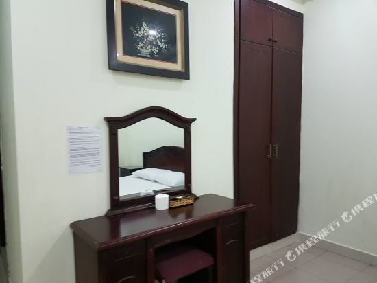 Фото Ha Noi Hotel
