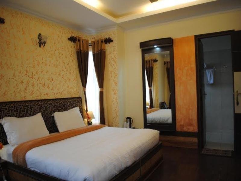 Фото Moon Walk Residency