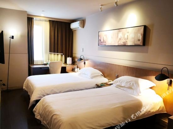 Фото Jinjiang Inn Select Lhasa Potala Palace West Beijing Road