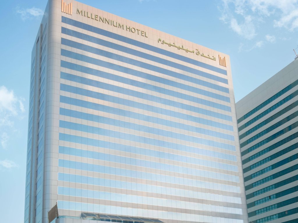 Фото Corniche Hotel Abu Dhabi