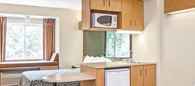 Фото Days Inn by Wyndham Sturbridge