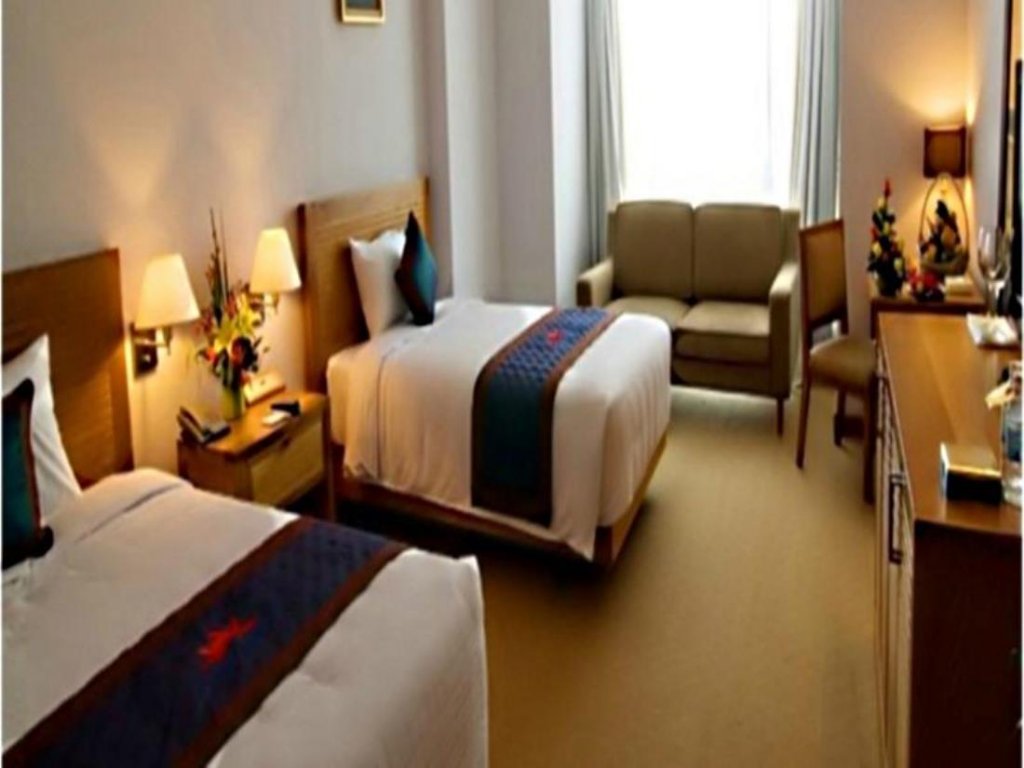 Фото Petro Hotel