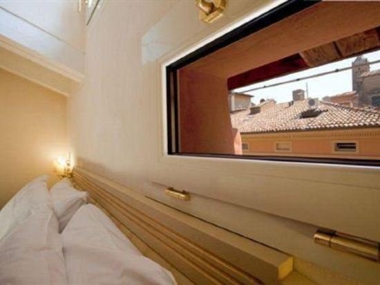 Фото Hotel Cavour