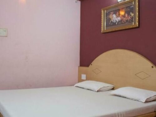 Гостиница Hotel Surya Palace в Маргао