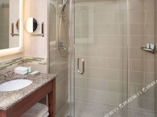 Фото The Westin Minneapolis