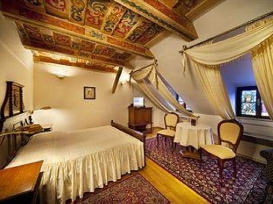 Фото The King Charles