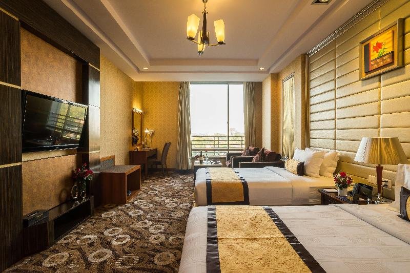 Фото Best Western Green Hill Hotel