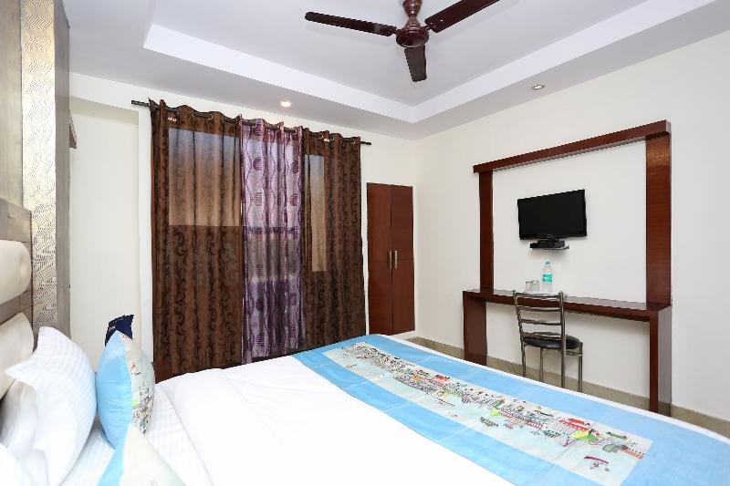 Фото Oyo 7684 Hotel Repose Villa