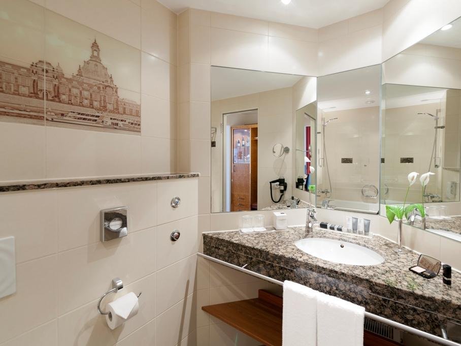 Фото Dorint Hotel Dresden