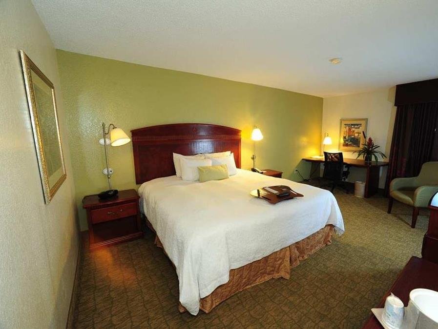 Фото Hampton Inn & Suites Nashville-Airport