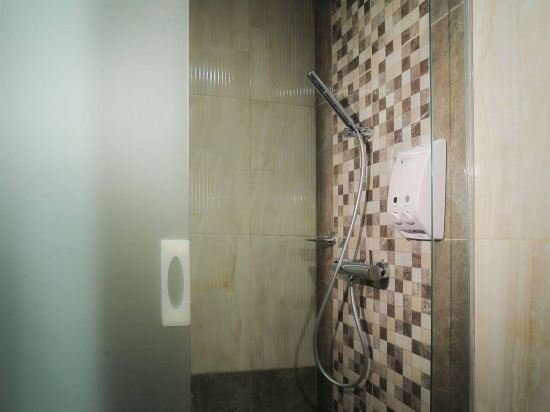 Фото Transera Hotel Pontianak