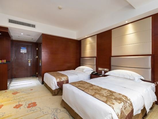 Фото Huijin Holiday Inn