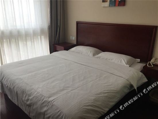 Фото GreenTree Inn Qingdao Jiaozhou Fuzhou South Road Datong Building Express Hotel