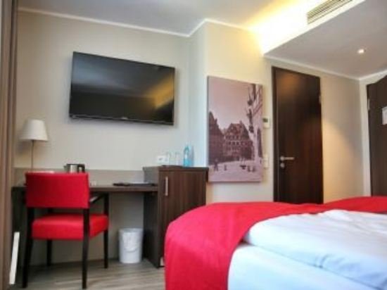 Фото Hotel bomonti Nürnberg West