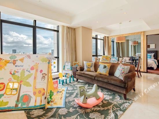 Фото Oakwood Premier Guangzhou