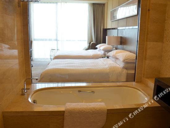 Фото Four Points by Sheraton Langfang, Guan