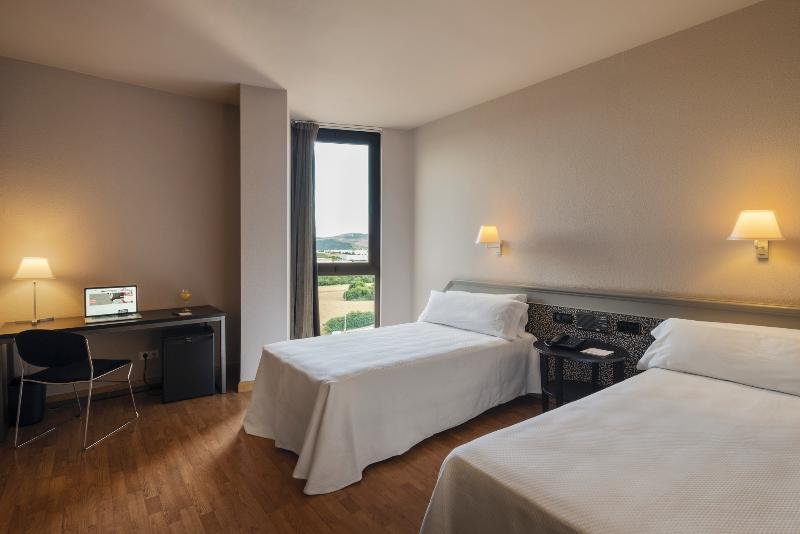 Фото Hotel Ciutat de Granollers