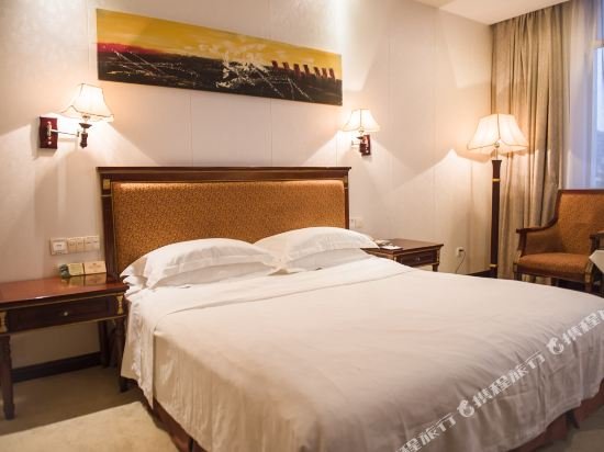 Фото 108714615040