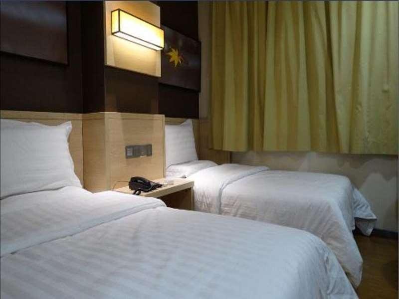 Фото Iu Hotel JInzhong Jiexiu Railway Station Branch