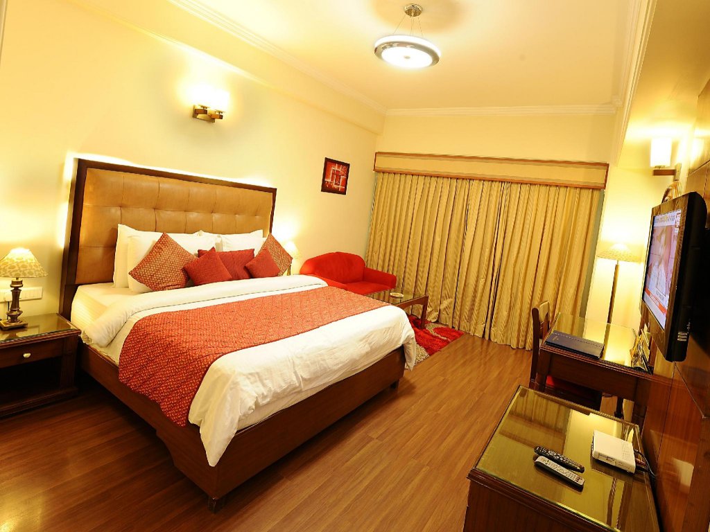 Фото Regenta Place Amritsar