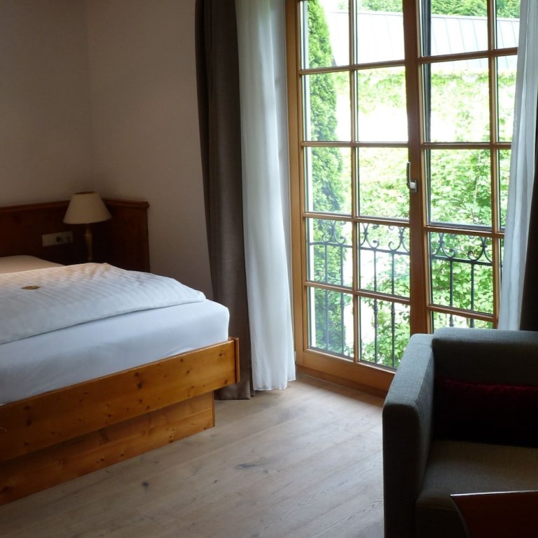Фото Hotel Bayerischer Hof Kur & Sporthotel