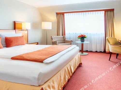 Гостиница Achat Hotel Karlsruhe City