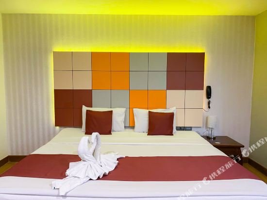 Фото East Inn 15 Hotel Rayong