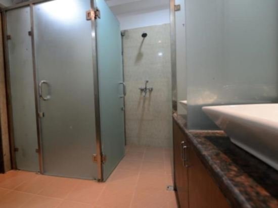 Фото Golden Apple Boutique Hotel