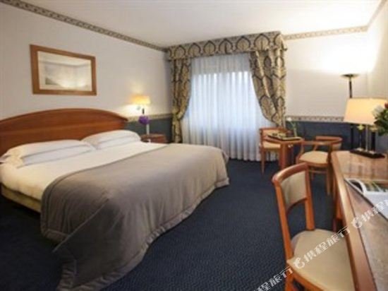 Фото Starhotels Vespucci