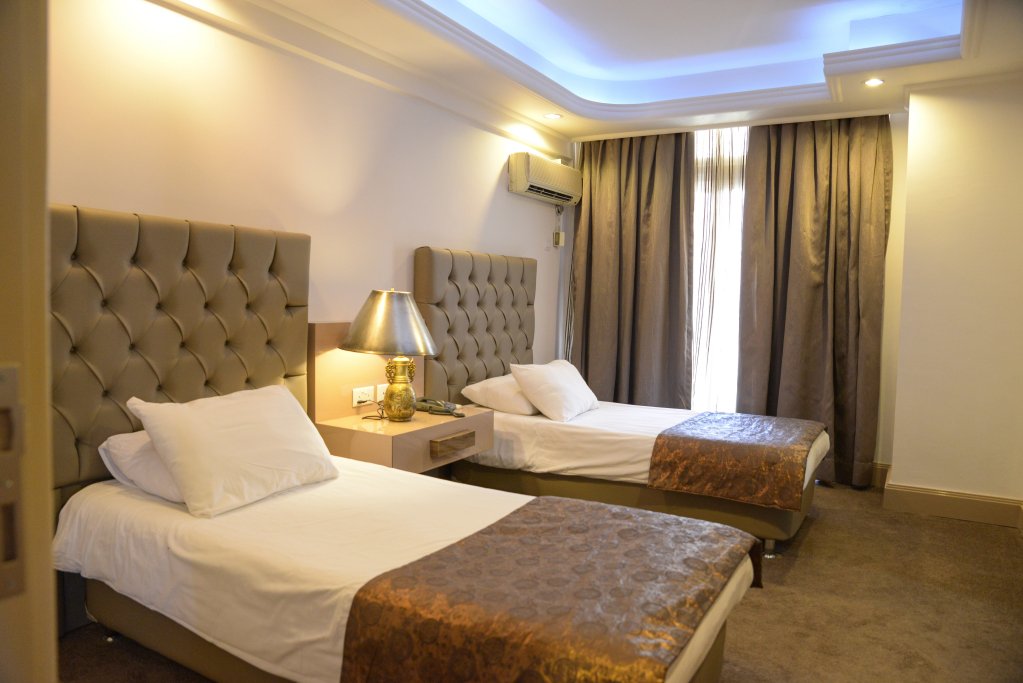 Фото Oscar Resort Hotel