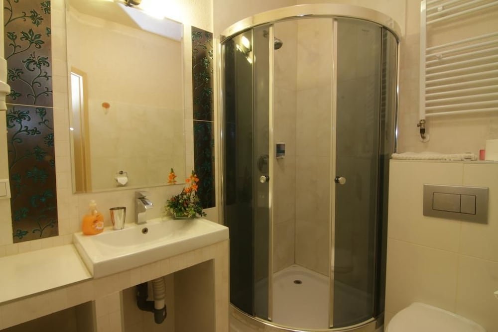 Фото Hotel Gasthaus Ellenberger