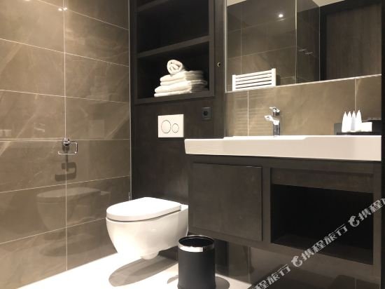 Фото Riva Hotel The Hague