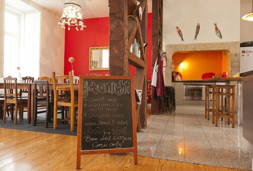 Гостиница Living Lounge Hostel в Лиссабоне