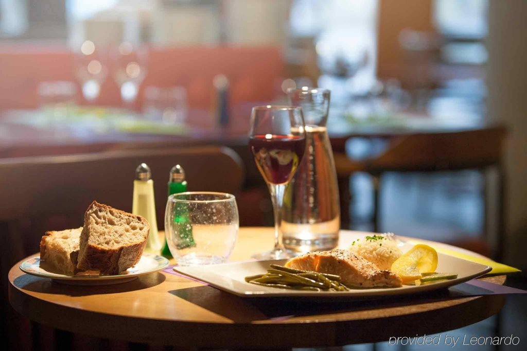 Фото Ibis Styles Lyon Centre - Gare Part Dieu Hotel