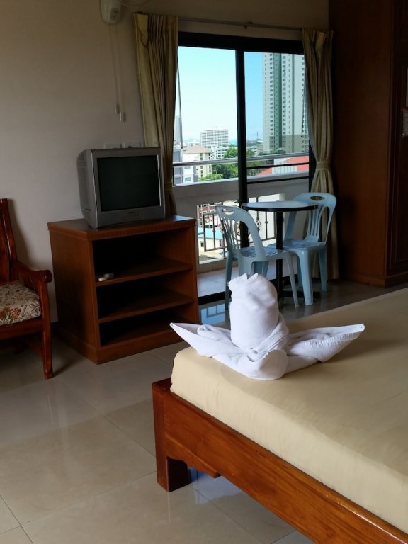 Фото Tassanee Garden Lodge