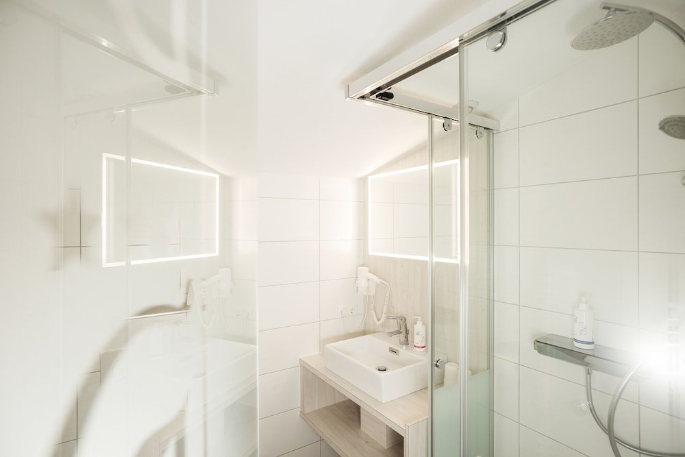 Фото Hotel Mari Pop