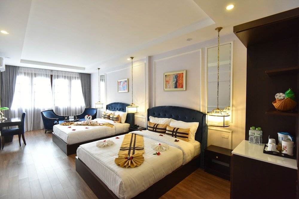 Фото S Central Hotel & SPA