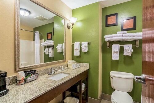 Гостиница Comfort Inn & Suites Panama City Mall в Панама-Сити