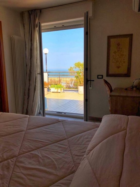 Фото Hotel Amoha