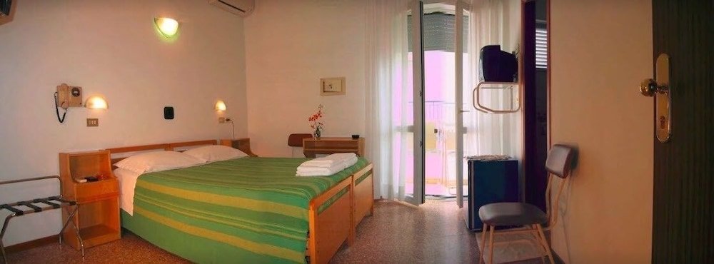 Фото Hotel Ischia