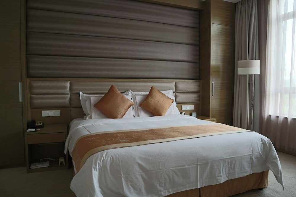 Фото Ramada Plaza Shanghai Caohejing