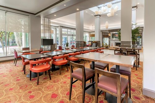 Гостиница Hilton Garden Inn Houston/The Woodlands