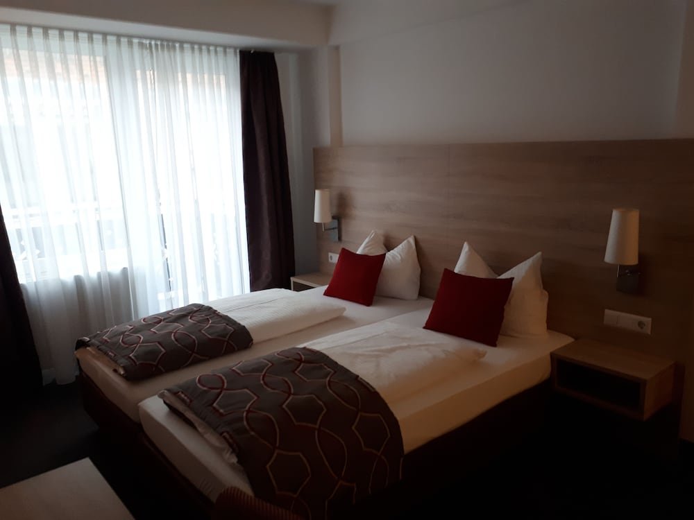 Фото Gasthof Traube Hotel und Restaurant