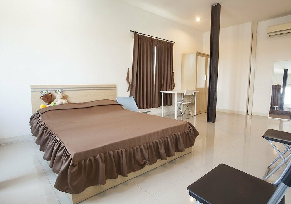 Hotel Maxliving, Bangkok, photo