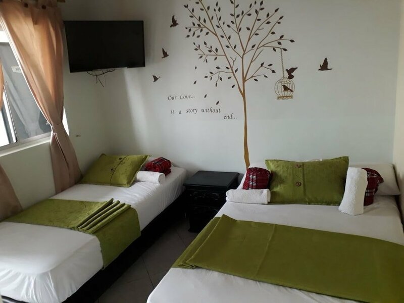 Гостиница Hotel el deportista в Медельине