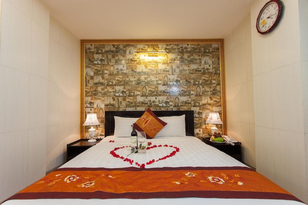 Фото Hanoi Central Hotel