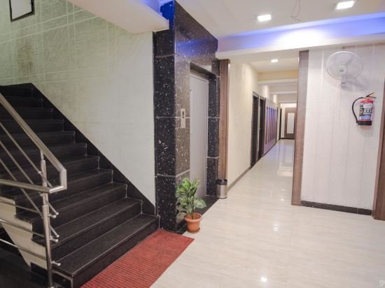 Фото Hotel Brij Palace