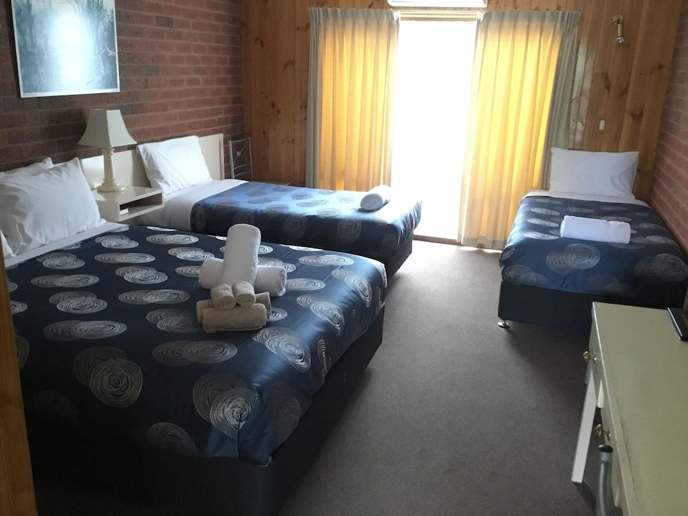 Фото Ky Country Roads Motor Inn